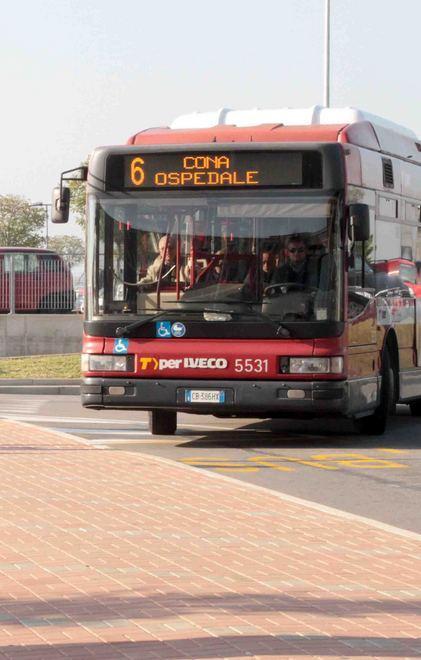 Salvo il bus per Cona Ferrara-Suzzara tagliata 