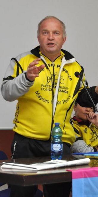 Il norvegese che predica la pace in bici 