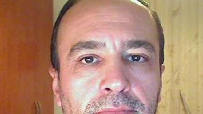 Uccisa a martellate Si scava nel passato del suo assassino