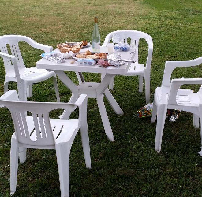 Ladri “affamati” banchettano al Golf Club 