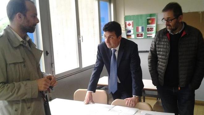 Reggi sblocca i soldi per le scuole