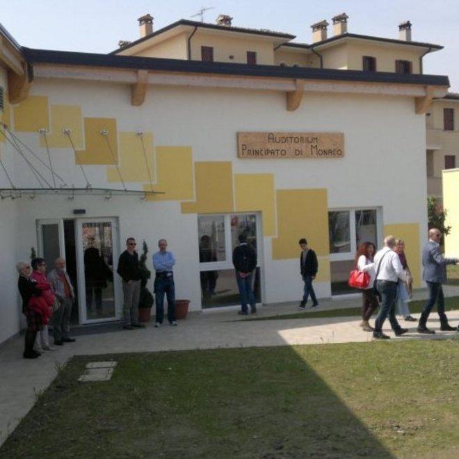 Ligabue inaugura il polo scolastico FOTO 