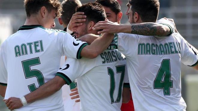 Sansone piega l’Atalanta, il Sassuolo torna a crederci