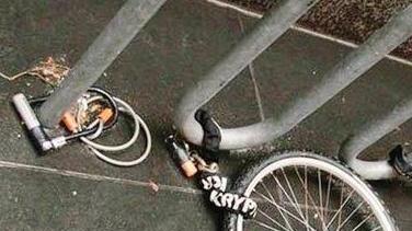 Sei anche tu una vittima dei ladri? La ciclofficina ti insegna che cosa fare