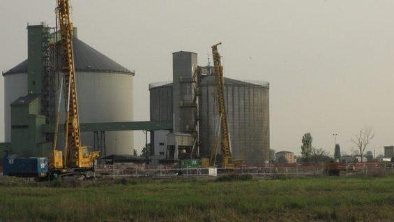No alla centrale: già 200 diffide