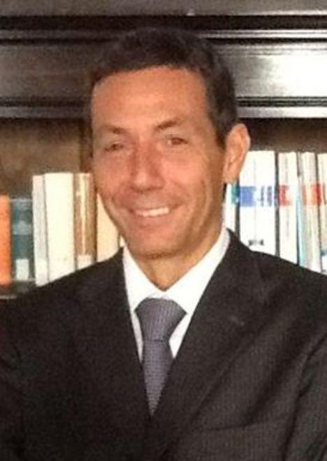 L’aspirante sindaco entusiasta e forse con una lista civica