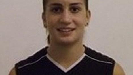 Che lotta nel derby, il New Volley la spunta al tie break