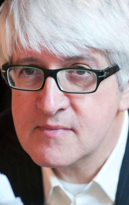 I giovani dialogano con lo scrittore Beppe Severgnini