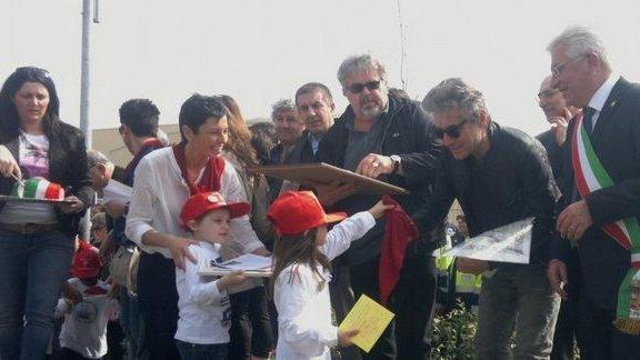 A inaugurare le scuole arriva Luciano Ligabue