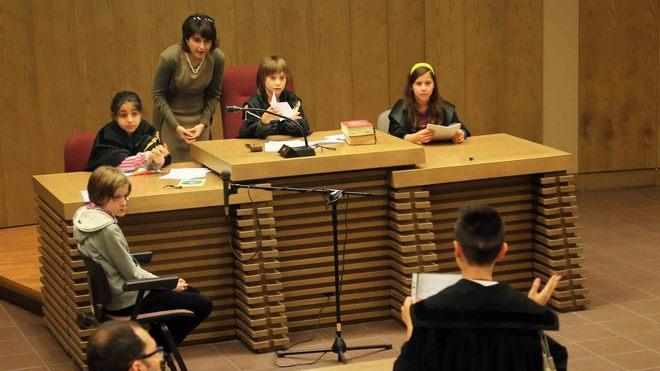 Giudici e avvocati in erba per un giorno in tribunale