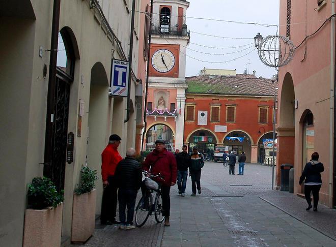 «I partiti hanno fallito: chiudiamo subito Sgp» 
