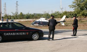 ’Ndrangheta, maxi blitz all’alba I carabinieri arrestano 13 persone 