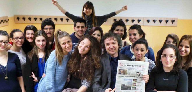 Scatta l’autogestione con le lezioni di giornalismo