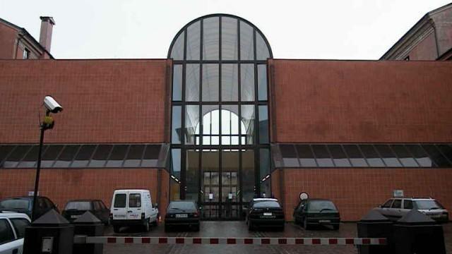 Quadri falsi, per il gallerista una stangata in tribunale