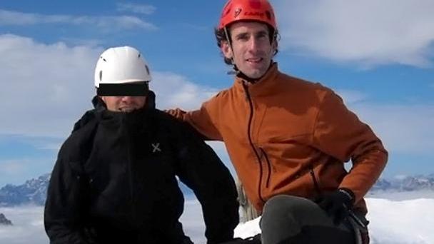 Vola nel dirupo e muore escursionista 37enne
