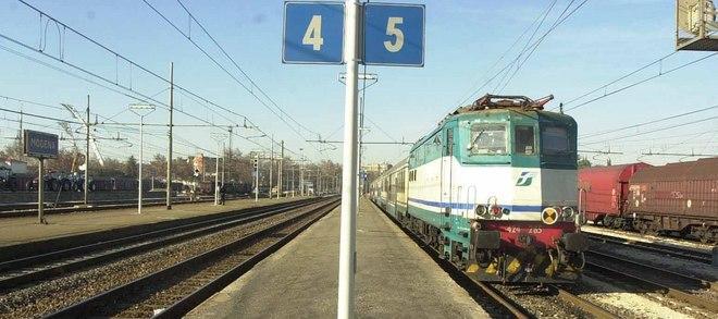 Furto di rame sui binari: treni soppressi