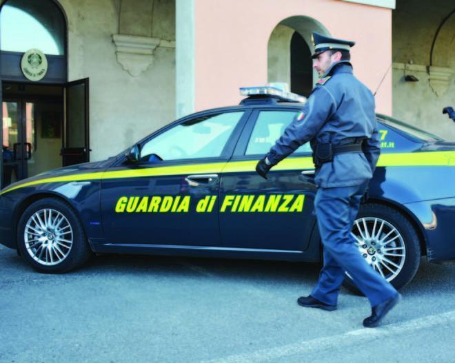 Truffa ai danni dell’ateneo: denunciato il presidente di un’associazione 