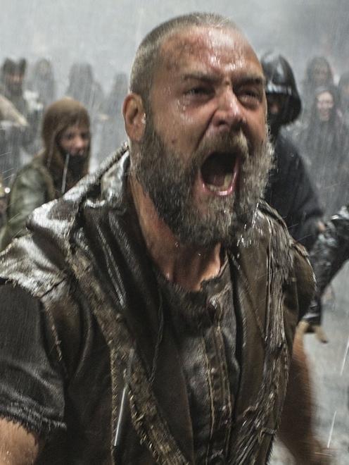 Russell Crowe interpreta Noè: al mio segnale scatenate il diluvio