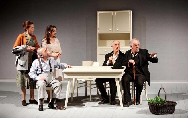 Servillo chiude la stagione di prosa del teatro 