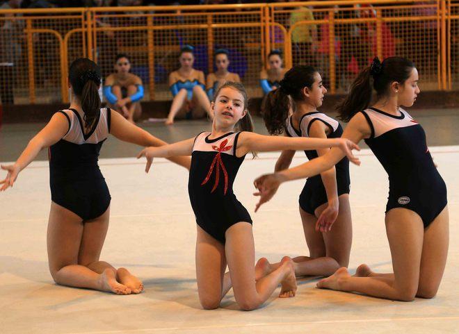 Palcoscenico per 300 ginnaste 