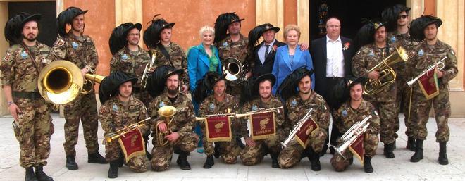 La fanfara alle nozze d’oro del bersagliere