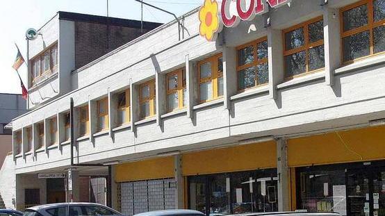 Ruba caffè e cioccolato Acciuffato dalla polizia