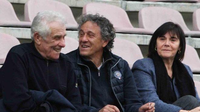 TANTI GLI OSPITI D’ONORE IN TRIBUNA E NEI PALCHI MA SOPRATTUTTO MOLTI VOLTI NOTI ED EX GRANATA