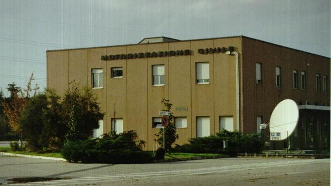 Tenta di fare l’esame per la patente al posto dell’amico: denunciati