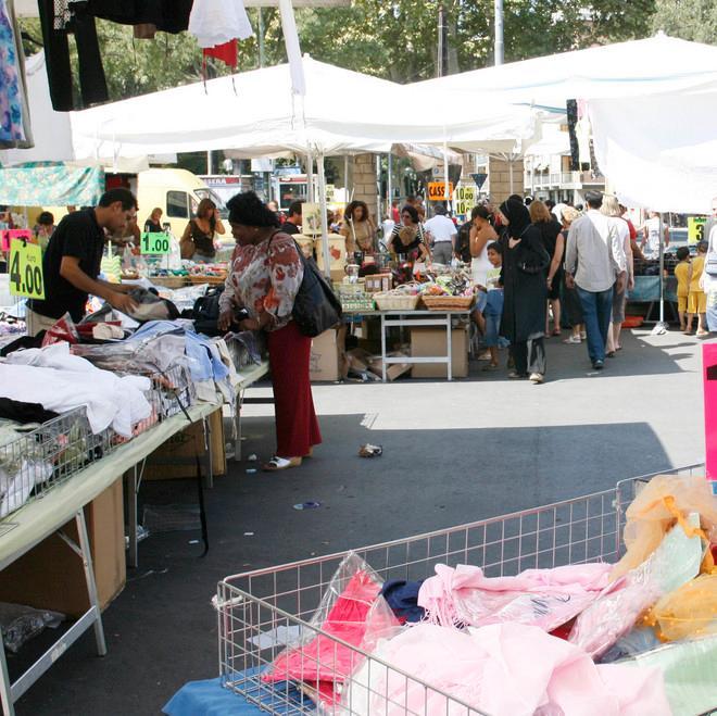 Al Novi Sad Consorzio il Mercato e Molinari offrono un caffè per aiutare Finale 