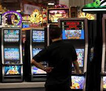 A lezione contro il gioco d’azzardo 