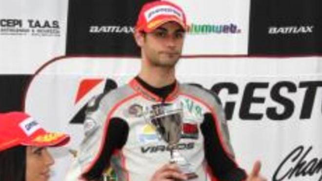 Uragano Marquez e doppietta Honda Rossi solo ottavo