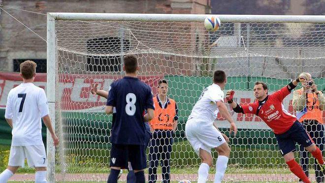 La Correggese continua a volare