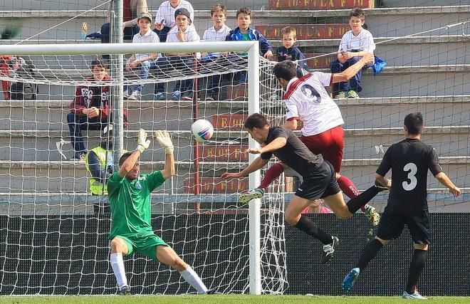 Reggiana da prendere a schiaffi 