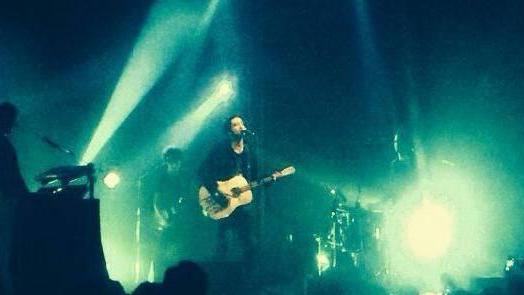 Le luci della centrale elettrica scatenato sul palco bolognese