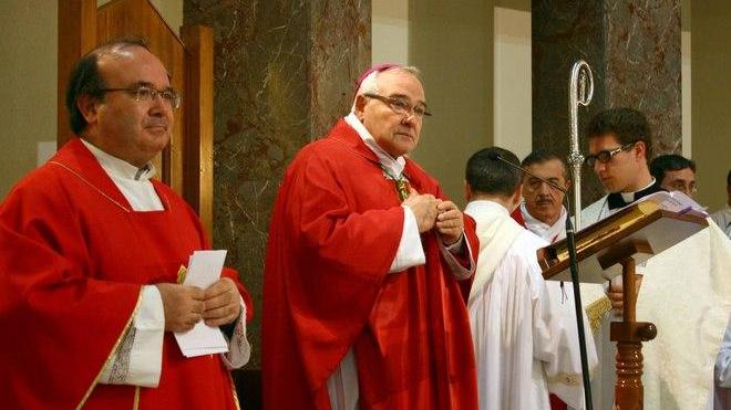 Don Ansaloni è entrato alla Sacra Famiglia