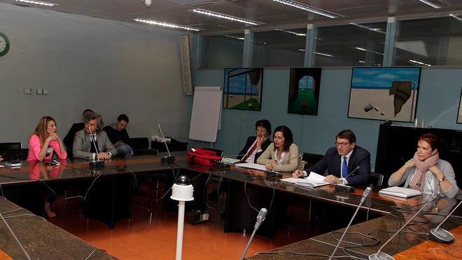 Terremoto e trivellazioni/ No Triv e 5 Stelle annunciano battaglia: «Si attivi la procura» - VIDEO