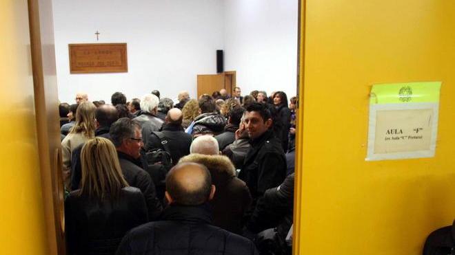 Cmr, bancarotta e sperperi per 12 indagati