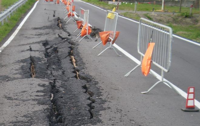 Al via i lavori per riparare la frana sulla Virgiliana