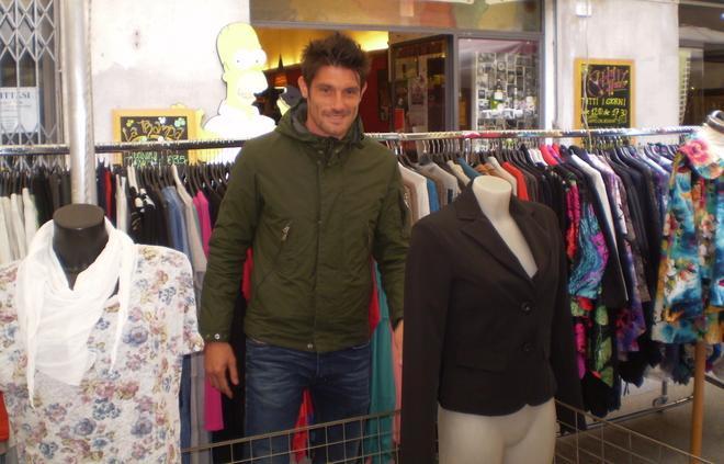 «Basta col calcio, faccio l’ambulante» 