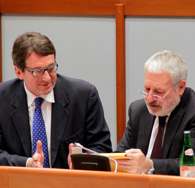 L’ASSESSORE MUZZARELLI: «NON SAPEVO DI QUEL RAPPORTO» 