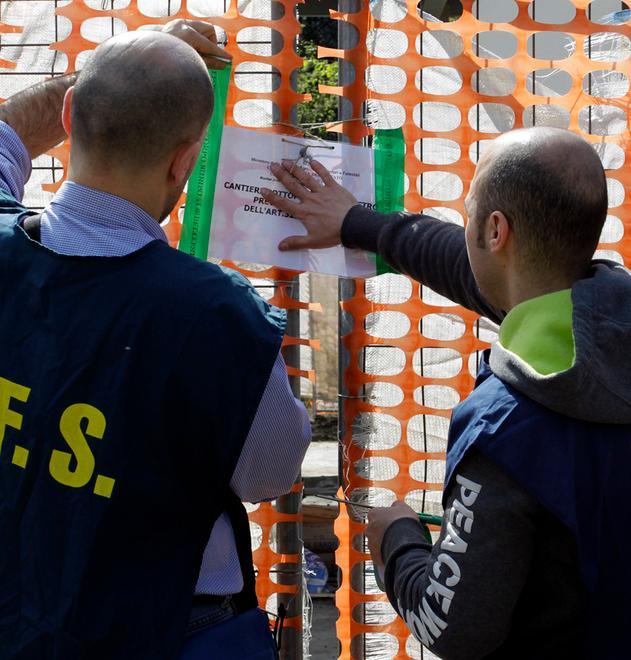CEMENTO NEL PARCO/Chioschi: oggi il sindaco risponderà al magistrato