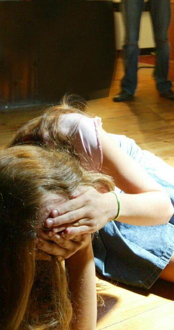 Abusa della nipote di 7 anni: condannato 