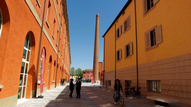 Modena, apre via Manifattura dei Tabacchi / GUARDA LE FOTO - VIDEO