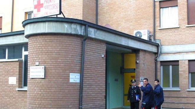 TRAGEDIA A SCANDIANO Spara al figlio in ospedale e poi si ammazza