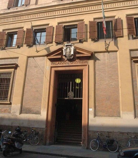 CASTELVETRO. IN TRIBUNALE