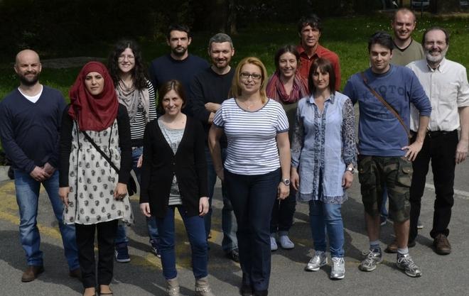 La Boni corre con tanti giovani 