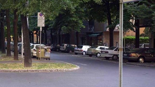 Anziana dileggia e scaccia finto finanziere truffatore