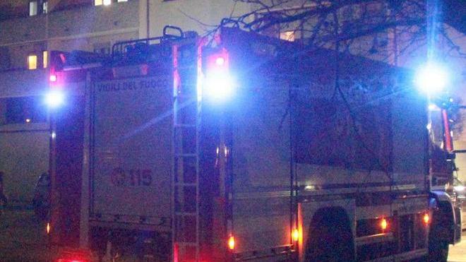 Auto a fuoco al Lido di Pomposa, l’incendio è doloso