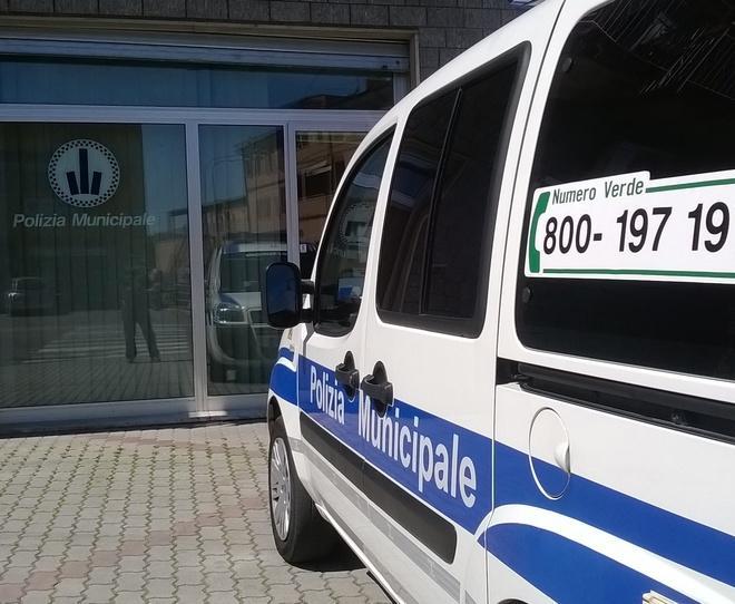 Scatena il caos in strada, preso 