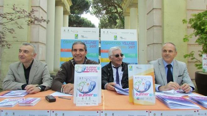 Aspettando l’estate tra mare, fiori e musica